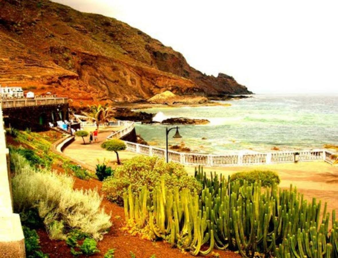 Primera Linea En Piscinas Naturales. * Barlovento